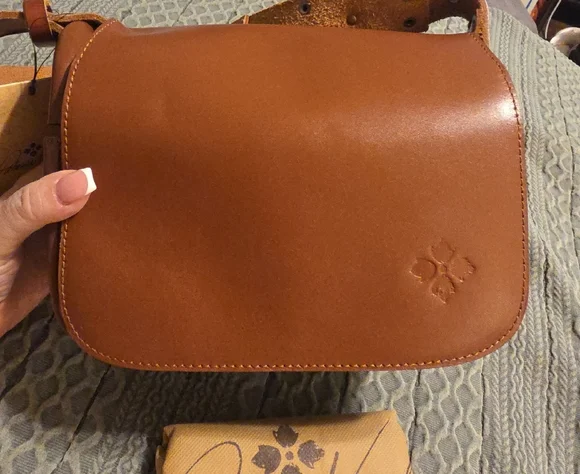 Patricia Nash Cognac Leather Crossbody Bag - Picture 2 of 12